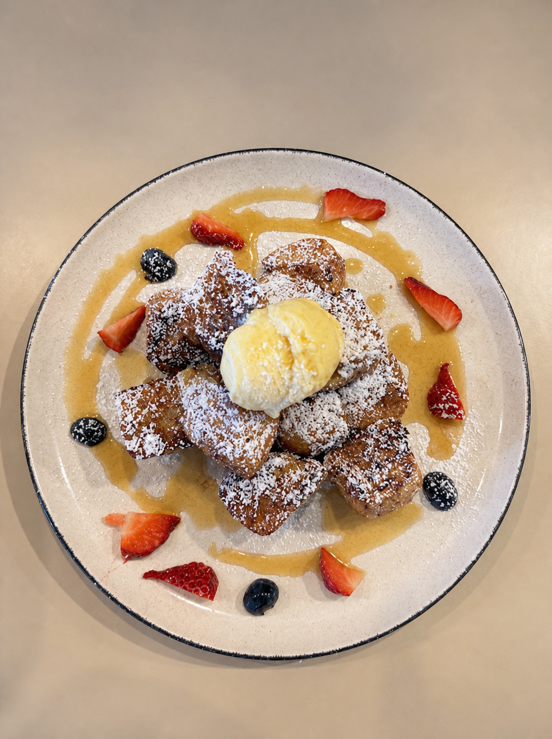 French Toast mit Früchten